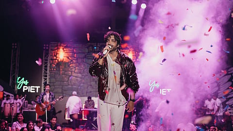 Singer Akhil Sachdeva pays a spiritual tribute at Ganga Aarti in Rishikesh