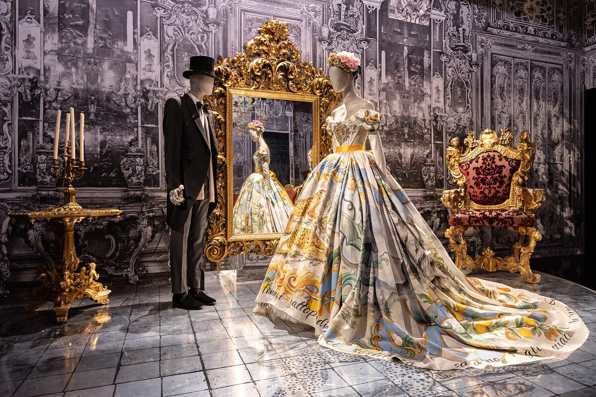 アート・デザイン・音楽 10 ANNI DI DOLCE & GABBANA From the Heart to the Hands: Dolce & Gabbana's travelling