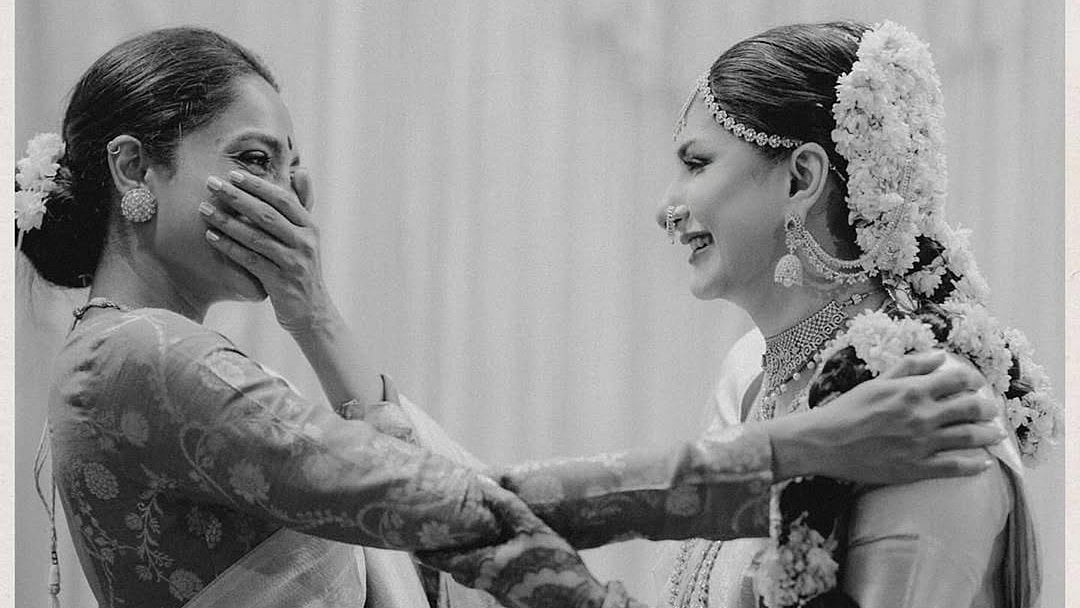 sachin and babi light blue dress Sobhita Dhulipala-Naga Chaitanya Dish Couple Goals At Karthik-Harshitha's  Engagement | Watch main image 0