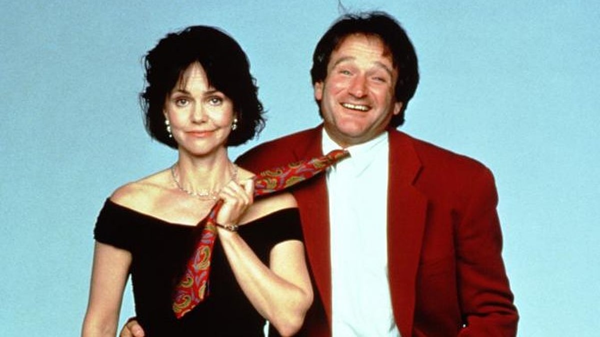 Sally Field recalls moments with Robin Williams on Mrs. Doubtfire