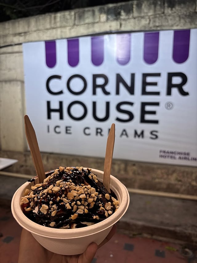10 Iconic Ice Cream Parlours in India Every Dessert Lover Must Visi