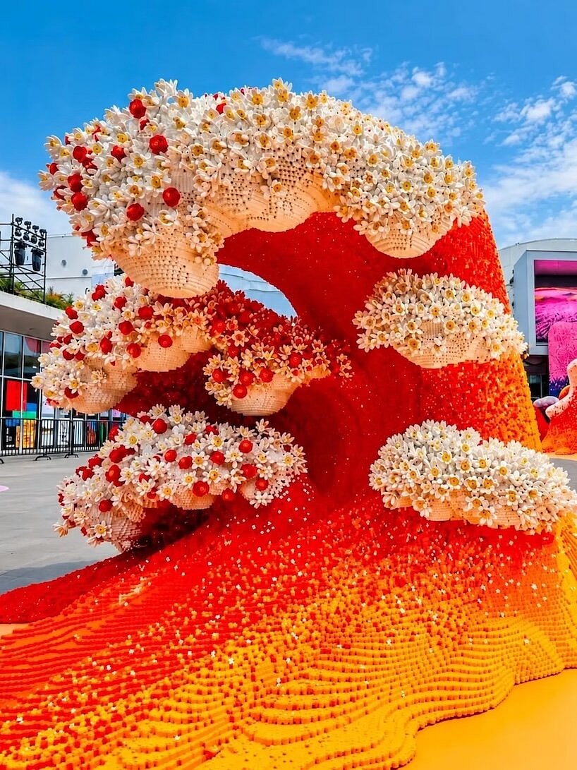 Build Your Own Lego Flower at Shanghai's Bloom Exhibit