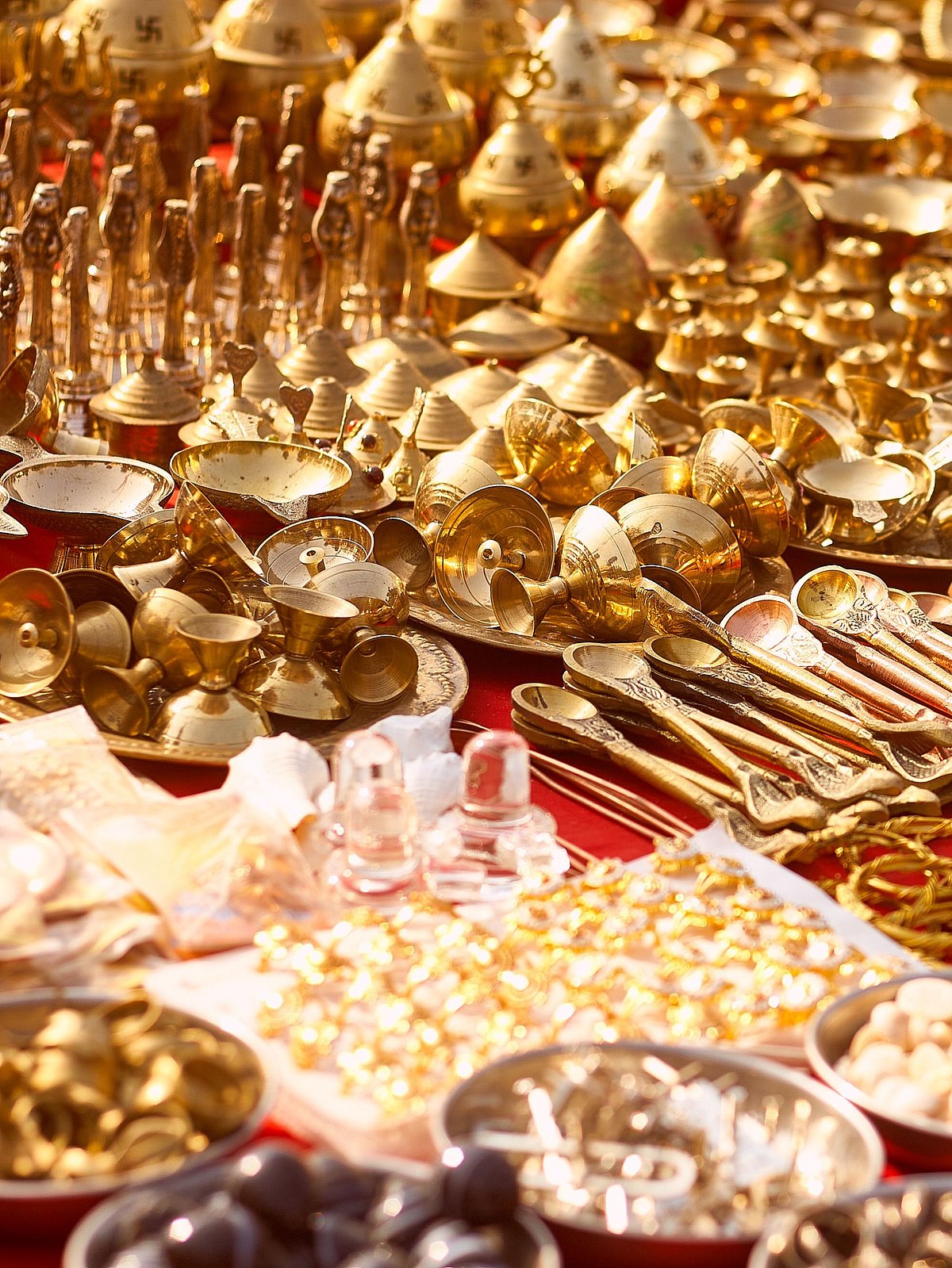 Clean Surface Area 5 precautions to follow while cleaning brass and copper items before ...