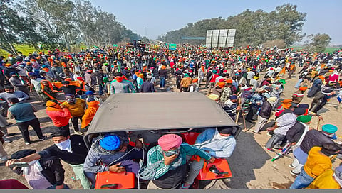 ಹರ್ಯಾಣ-ಪಂಜಾಬ್ ಶಂಭು ಗಡಿಯಲ್ಲಿ ಪ್ರತಿಭಟನೆ 

