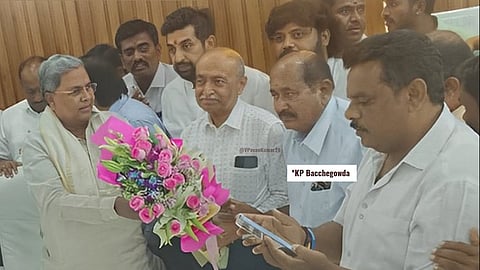 ಸಿದ್ದರಾಮಯ್ಯ-ಕೆಪಿ ಬಚ್ಚೇಗೌಡ