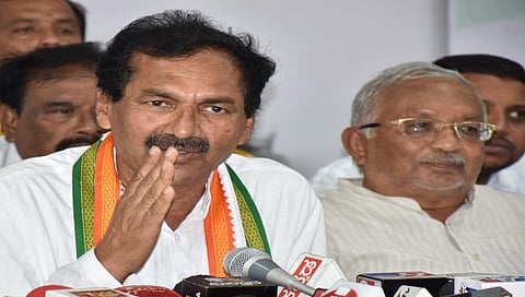 ಕಾಂಗ್ರೆಸ್ ಅಭ್ಯರ್ಥಿ ಲಕ್ಷ್ಮಣ್ 