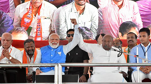 ಮೈಸೂರಿನಲ್ಲಿ ಜೆಡಿಎಸ್ ವರಿಷ್ಠ ಎಚ್‌ಡಿ ದೇವೇಗೌಡ ಹಾಗೂ ಪ್ರಧಾನಿ ಮೋದಿ
