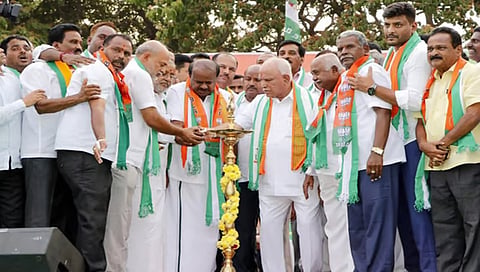 ಹೆಚ್ ಡಿ ಕುಮಾರಸ್ವಾಮಿ, ಬಿಎಸ್ ವೈ ಮತ್ತಿತರರ ಚಿತ್ರ