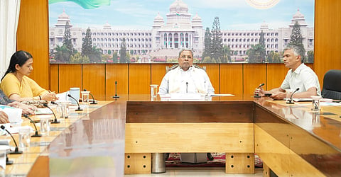 ಸಿಎಂ ಸಿದ್ದರಾಮಯ್ಯ ಸಭೆ