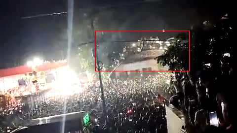 Chhapra roof collapse