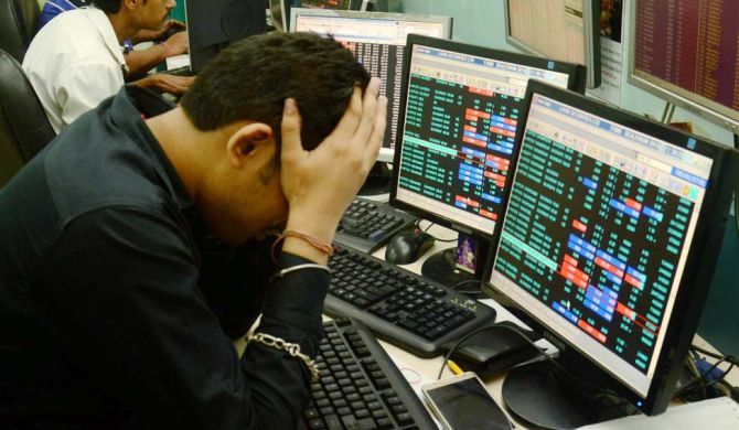Indian Stock Markets Face Volatility Amid Monsoon and Global Tensions
