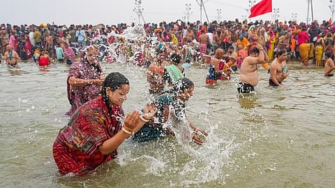 Women's Dip at Triveni Sangam