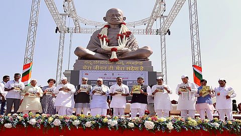 Congress leaders in belagavi rally