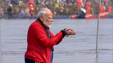 PM Modi at Punya Snan 