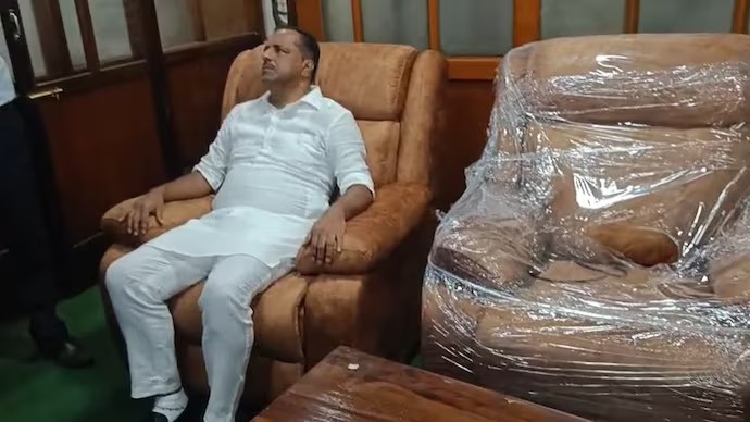 Recliners for MLAs