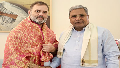 Siddaramaiah And rahul gandhi 