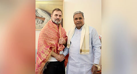 Siddaramaiah And rahul gandhi 