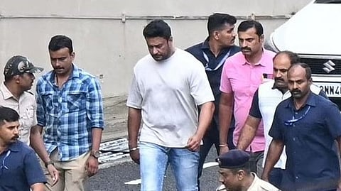 ರೇಣುಕಸ್ವಾಮಿ ಕೊಲೆ ಕೇಸ್: ಜಾಮೀನು ಪ್ರಶ್ನಿಸಿ ಸಲ್ಲಿಸಿದ್ದ ಮೇಲ್ಮನವಿ ಅರ್ಜಿ ವಿಚಾರಣೆ ಮುಂದೂಡಿದ 'ಸುಪ್ರೀಂ'; ದರ್ಶನ್‌ಗೆ 21 ದಿನ ರಿಲೀಫ್!