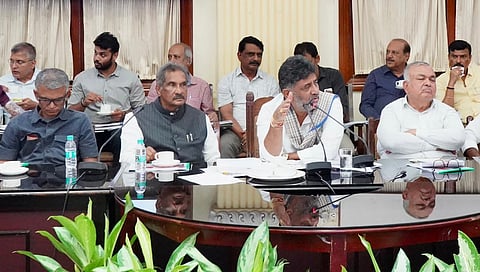 ಸುರಂಗ ರಸ್ತೆ ನಿರ್ಮಾಣ ಹಾಗೂ ಕಾವೇರಿ ಆರತಿ ಕಾರ್ಯಕ್ರಮದ ಪೂರ್ವಭಾವಿ ಸಭೆಯಲ್ಲಿ ಡಿಕೆ ಶಿವಕುಮಾರ್