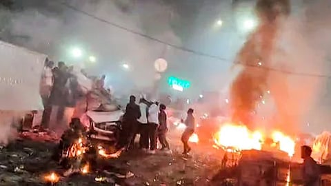 Delhi Blast: ಘಟನಾ ಸ್ಥಳದಲ್ಲಿ ಪೊಲೀಸರಿಗೆ ಮಹತ್ವದ ಸುಳಿವು ಪತ್ತೆ; ತನಿಖೆ ಆಯಾಮವೇ ಬದಲು! 