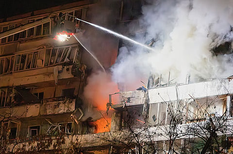 Russian attacks kill at least seven in Ukraine as talks on peace plan continue