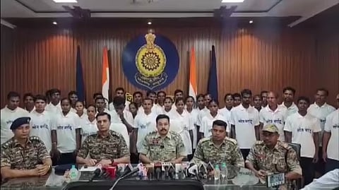 ನಕ್ಸಲರ ಶರಣಾಗತಿ