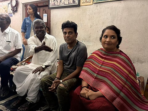 Shivaraj kumar, Geeta Shivarajkumar in Gummadi Narasayya home 