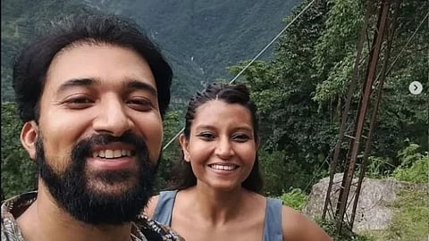Prakash and Bhattacheryya 