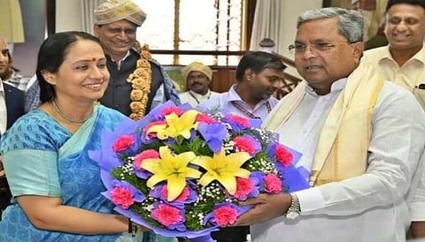 Shalini Rajaneesh and CM Siddaramaiah