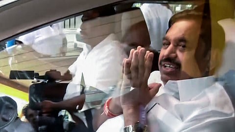 28 AIADMK MLAs shifted to Puducherry resort