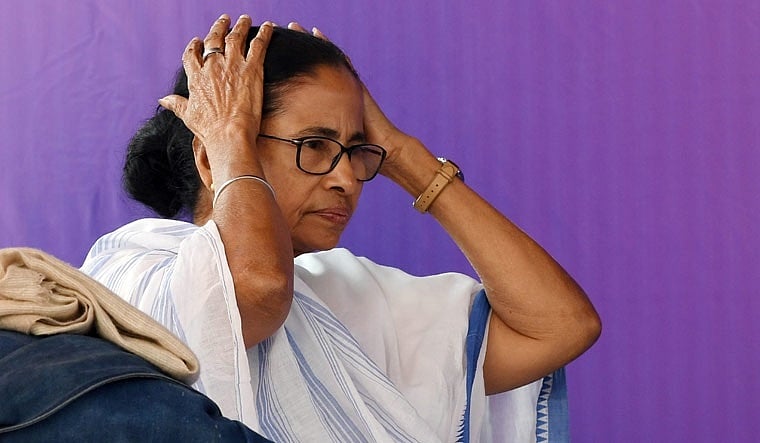 ಮಾಜಿ ಸಿಎಂ ಮಮತಾ ಬ್ಯಾನರ್ಜಿಗೆ ಮತ್ತೊಂದು ಶಾಕ್; 12 TMC ಸಂಸದರು BJP ಸೇರ್ಪಡೆ!