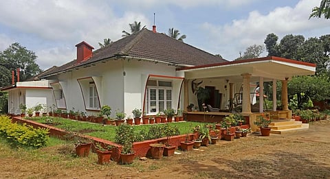 Devi Villa home stay 