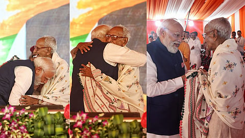 PM Modi Touches Feet Of 97-Year-Old Makhan Lal Sarkar In Bengal