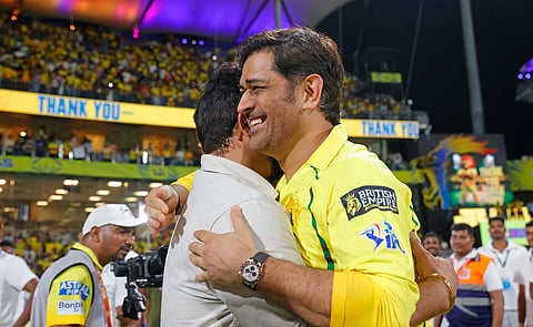 MS Dhoni's meet with Suresh Raina