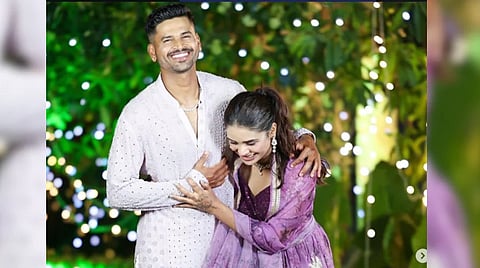 unjab Kings captain Shreyas Iyer with sister Shresta