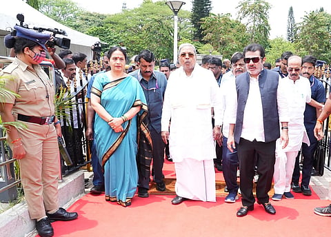 Late Prime Minister Jawaharlal Nehru, Chief Minister 
Siddaramaiah today paid floral tributes to his portrait