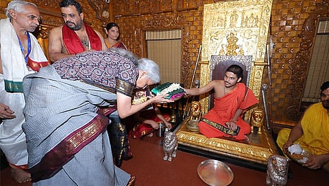 ಉಡುಪಿಯ ಶ್ರೀ ಕೃಷ್ಣ ಮಠಕ್ಕೆ ವಿತ್ತ ಸಚಿವೆ ನಿರ್ಮಲಾ ಸೀತಾರಾಮನ್