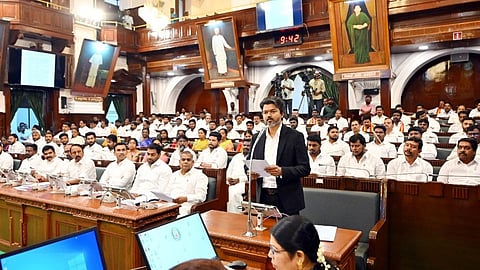 Chief Minister C. Joseph Vijay moves a resolution in the Assembly against the Karnataka government’s Mekedatu dam proposal 