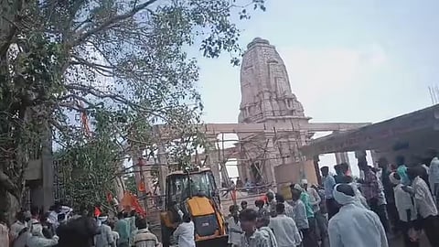 Four people Killed As Temple Roof Collapses In Maharashtra's Parbhani