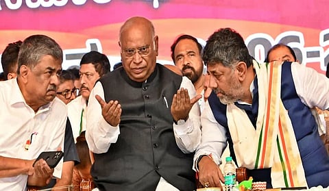 B K Hariprasad, Mallikarjun Kharge and D K Shivakumar 