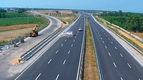 4 Members Of Family Killed As Speeding SUV Rams Car On Uttar Pradesh Highway