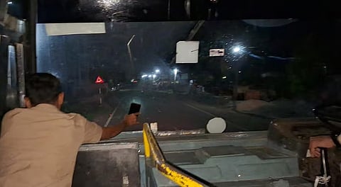 Conductor puttiing mobile torch 