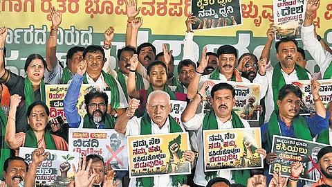 BJP Leaders in Protest