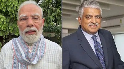 pm modi and Nandan Nilekani