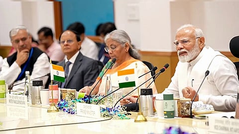 Joint panel examining bill to remove PM, CMs