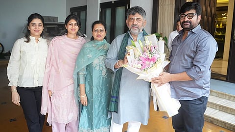 Vinay Kulkarni family met CM D K Shivakumar today morning 