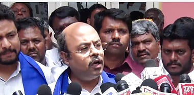 Dr Yathindra Siddaramaiah 