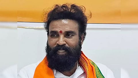 B Sriramulu