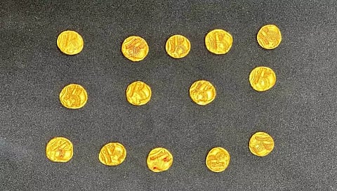 ancient gold coins found
