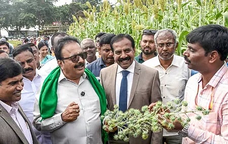 Minister Chaluvarayaswamy 